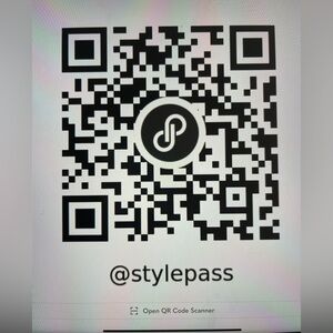 NEW To Poshmark? Use my Welcome Code for $10 off YOUR First Purchase 👍😎